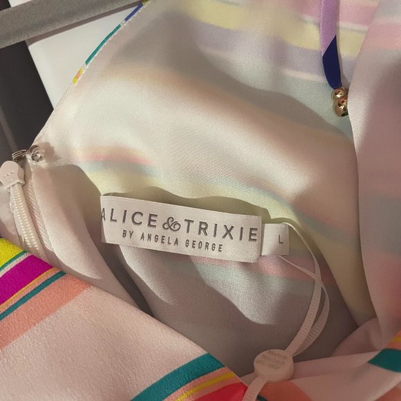 Alice & Trixie Multi Striped Midi Dress Tie Straps and Self Belt Size L (NWT) - Picture 6 of 6